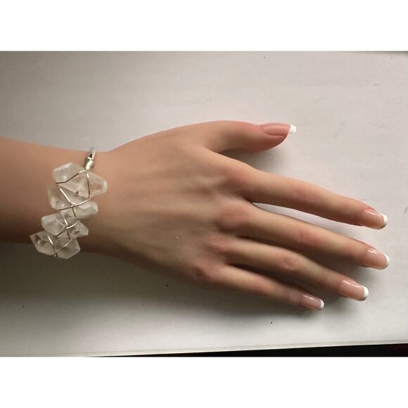 Kinsley Armelle Devi Collection Silver Quartz Bracelet - Picture 15 of 16